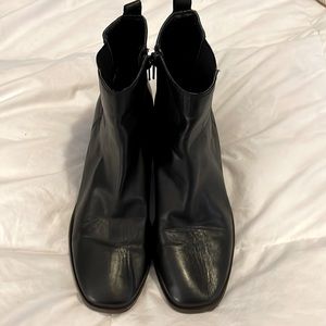 LUCKY BRAND CHELSEA BOOTS
